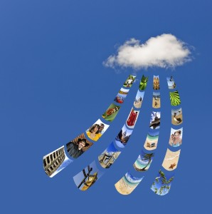3984734-storing-photos-on-cloud